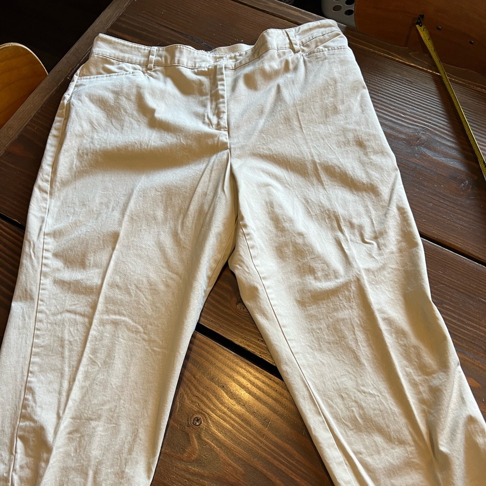 Sag Harbor size 16 Capris- bone or cream colored